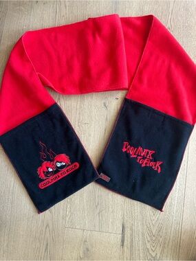 COOLMAX TO ROCK   Y2K RED & BLACK FLEECE SPORTS SCARF ⚽️WORLD CUP⚽️